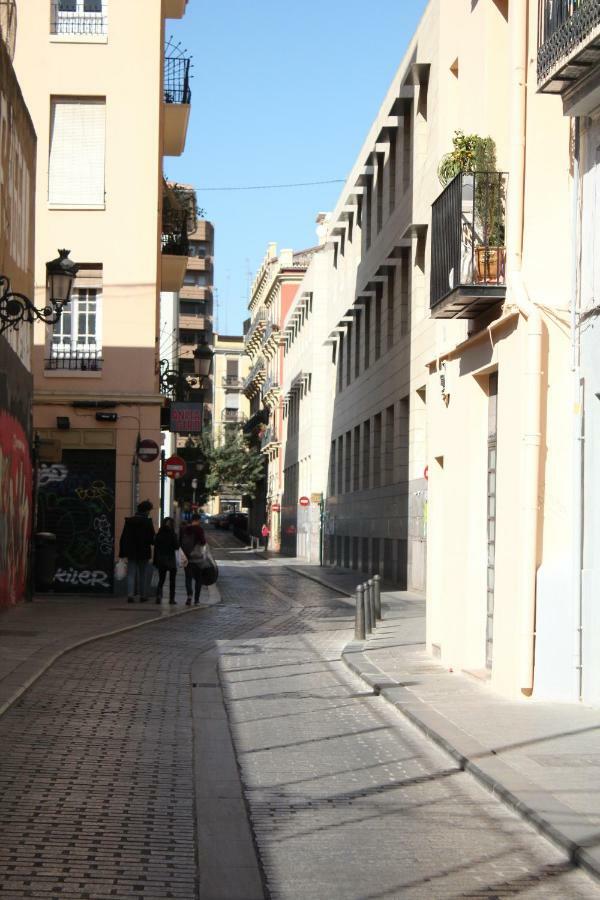 Hogar Vera Apartments&Bikes Valencia Exterior photo